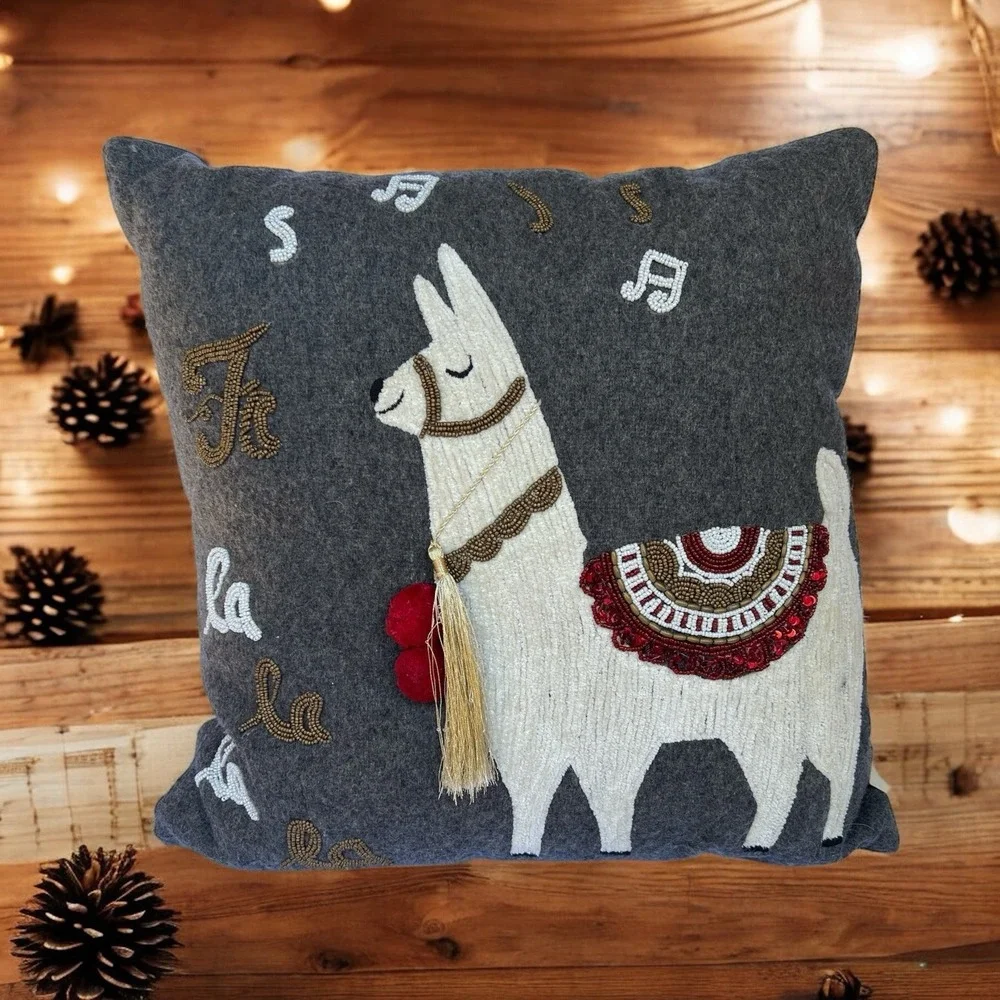 Artisan de Luxe Llama Alpaca Christmas Pillow 17
